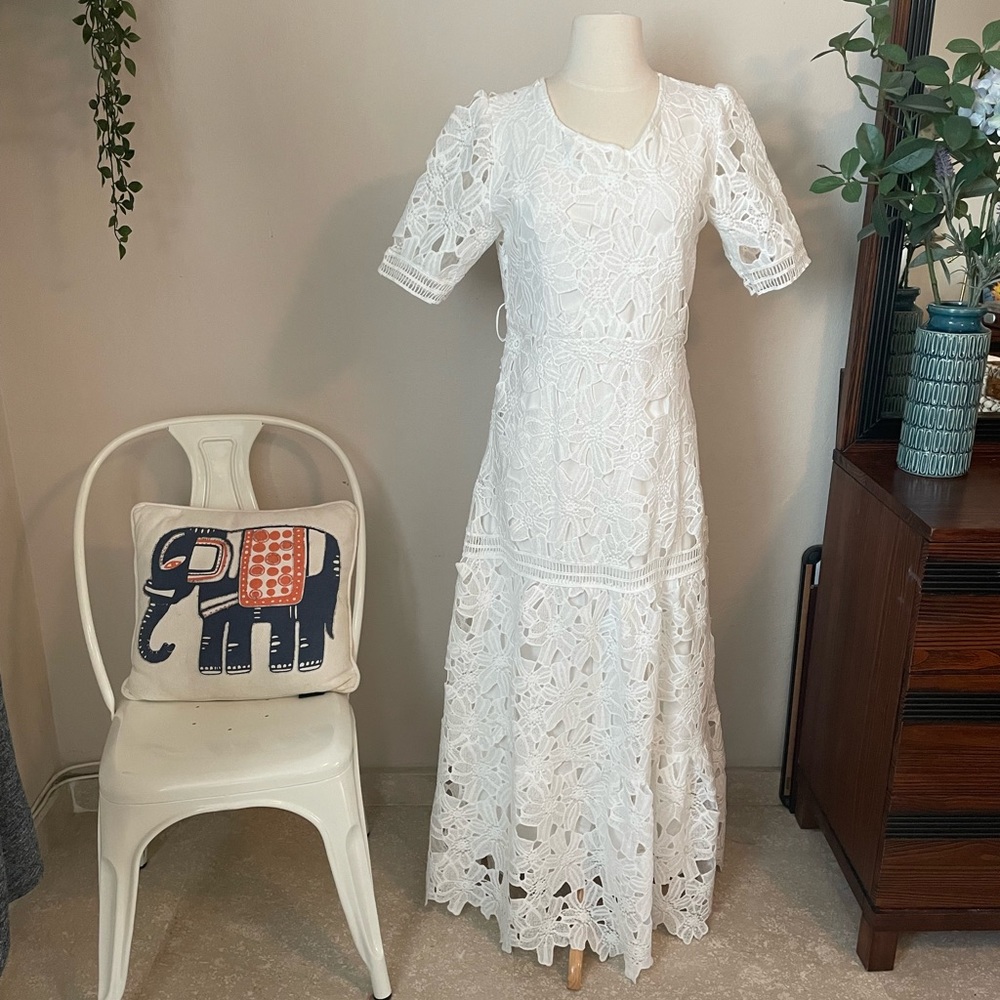 White maxi dress
